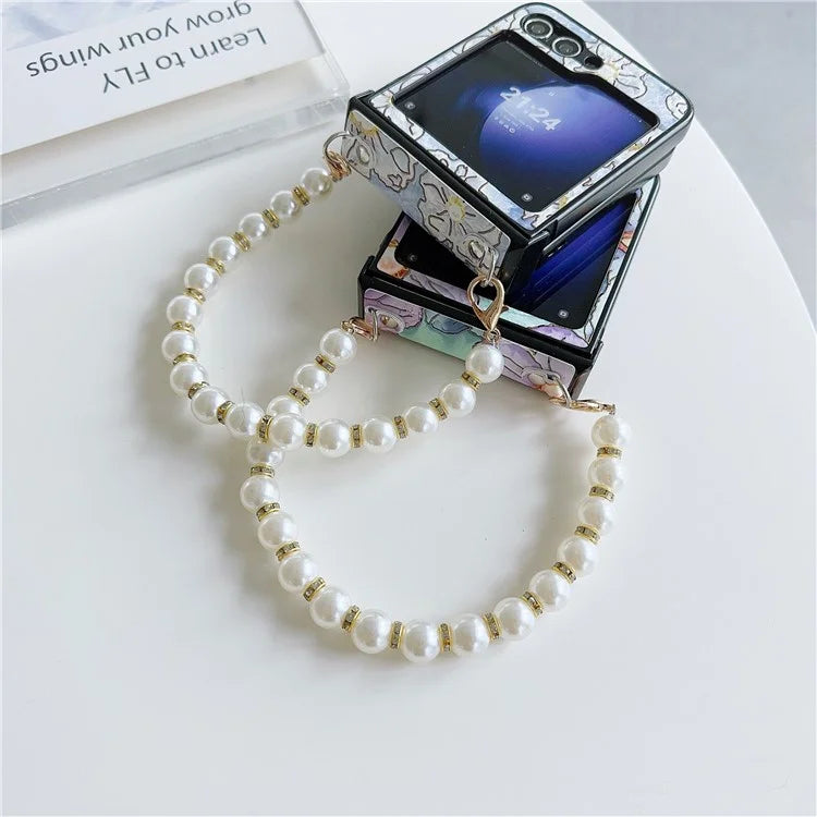 For Samsung Galaxy Z Flip5 5G Hinge Design Lacquered Flower Pattern PU Leather+PC Case with Pearl Chain