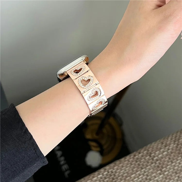 Hollow Heart Metal Strap for Apple Watch Series 10 42mm / 9 8 7 41mm / SE (2023) SE (2022) SE 6 5 4 40mm / 3 2 1 38mm