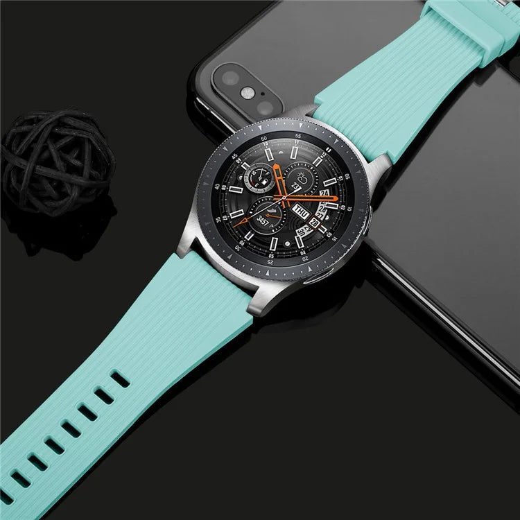 S Size 22mm Silicone Strap for Samsung Galaxy Watch Active / Galaxy Watch 46mm / Huawei Watch GT 2 Replacement Band