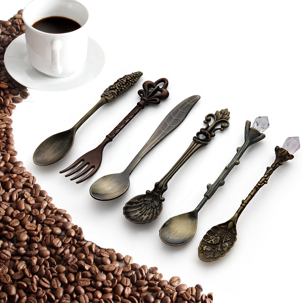 ELECTROPRIME 6pcs / Set Vintage Mini Coffee Spoons Suit Royal Style Metal Carved Coffee Fruit Cutler Dessert Flatware Kitchen Tools Antique Bronze?With Red Fork?