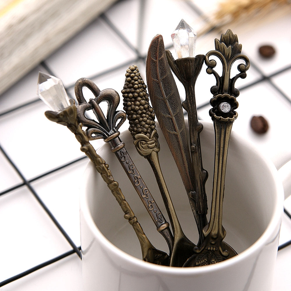 ELECTROPRIME 6pcs / Set Vintage Mini Coffee Spoons Suit Royal Style Metal Carved Coffee Fruit Cutler Dessert Flatware Kitchen Tools Antique Bronze?With Antique Fork?