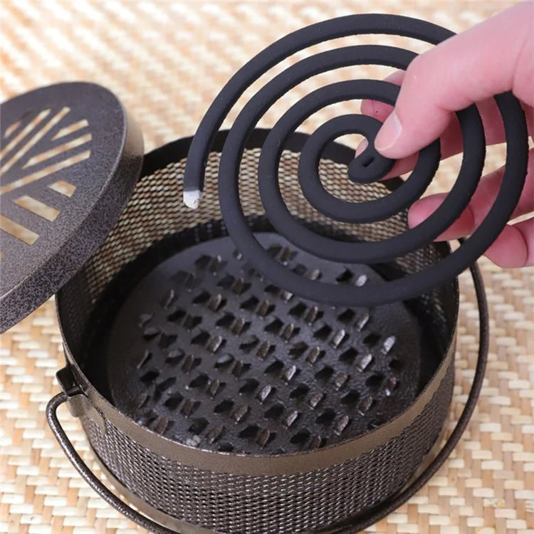 AOTU Portable Iron Mosquito Incense Coil Holder Box with Lid for Outdoor Home