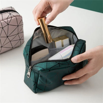 Diamond Pattern Portable Travel Zipper Toiletry Bag PU Leather Cosmetic Storage Bag