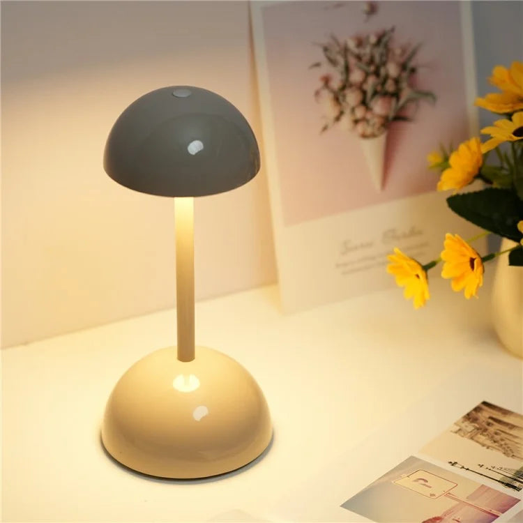 TD-06 Mushroom Flower Bud Bedside Lamp Mini Battery Operated LED Desk Light