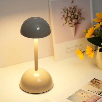 TD-06 Mushroom Flower Bud Bedside Lamp Mini Battery Operated LED Desk Light