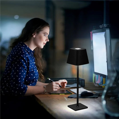 ML-G06 Stepless Dimmable Table Lamp Eye Protection Desk Light, 2000mAh Battery