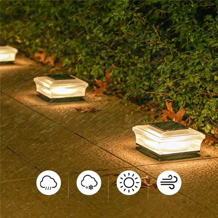 4-LED Fence Post Light Solar Powered Fence Post Cap Lamp for Deck, Patio, Garden