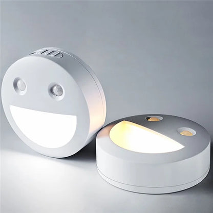 DC-SNL Smile Motion Sensing Night Light Magnetic Absorption Hanging Wall Lamp (Battery Not Included)