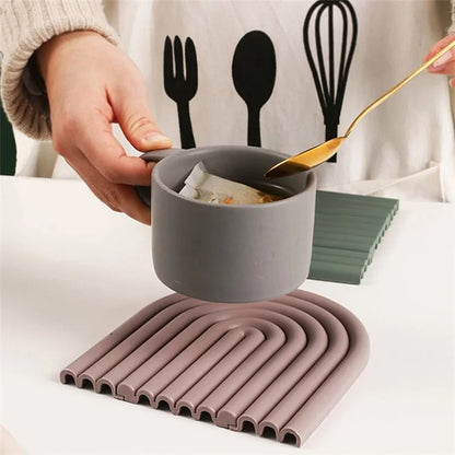 Rainbow Shape High Temperature Resistant Coaster Dining Table Mat Insulation Pad