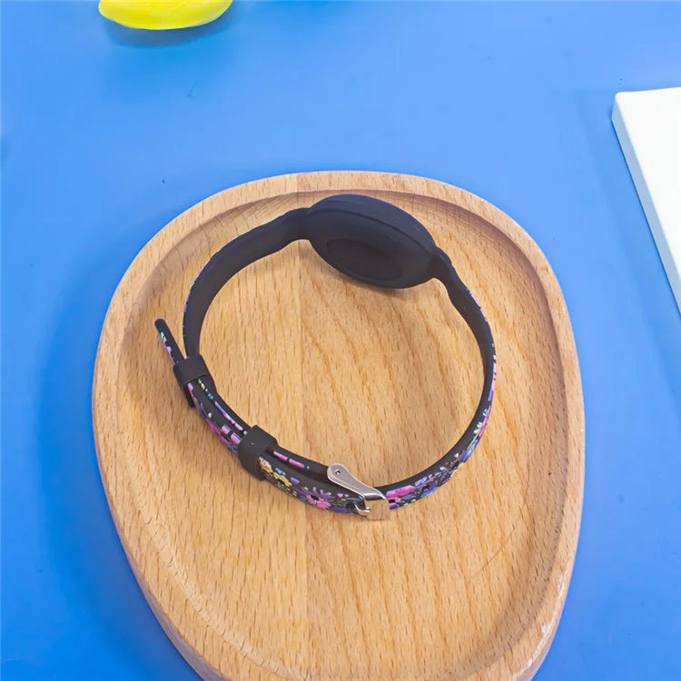 Silicone Pet Collar with Protective Case for AirTag Bluetooth Tracker Adjustable Neck Strap