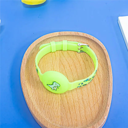 Silicone Pet Collar with Protective Case for AirTag Bluetooth Tracker Adjustable Neck Strap