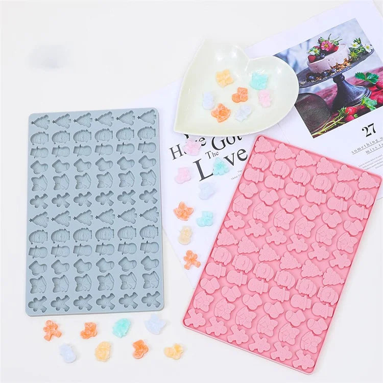 72 Grids Christmas Snowman Gingerbread Man Silicone Cake Mold DIY Candy Chocolate Biscuit Baking Tool (No FDA Certificate)
