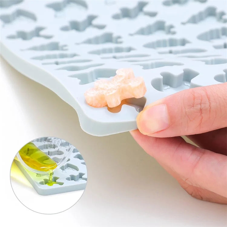 72 Grids Christmas Snowman Gingerbread Man Silicone Cake Mold DIY Candy Chocolate Biscuit Baking Tool (No FDA Certificate)