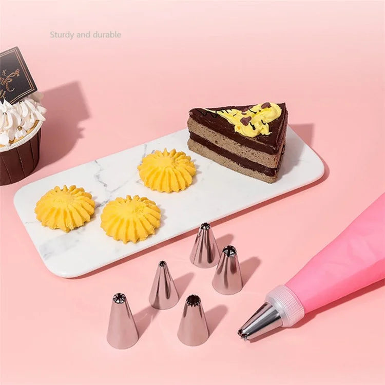 7Pcs / Set Icing Piping Nozzle Puff Cream Injector with Pastry Bag Christmas Cake Decorating Tools (No FDA Certificate)