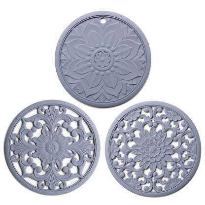 3Pcs 20*20cm Heat Insulation Placemat Chinese Hollow Carving Cup Mat Silicone Coaster