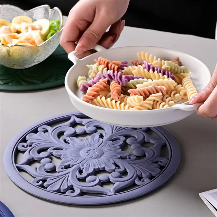 3Pcs 20*20cm Heat Insulation Placemat Chinese Hollow Carving Cup Mat Silicone Coaster