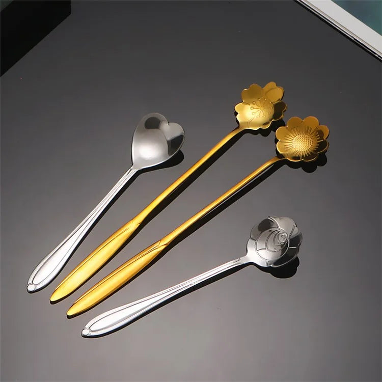 4PCS / Set 17.6-17.8cm Stainless Steel Flower Shape Spoons Tableware Teaspoon Dessert Coffee Spoon for Mixing Stirring