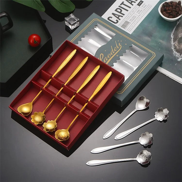 4PCS / Set 17.6-17.8cm Stainless Steel Flower Shape Spoons Tableware Teaspoon Dessert Coffee Spoon for Mixing Stirring