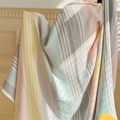 150x200cm Multi-layer Yarn Jacquard Mesh Towel Quilt Summer Thin Quilt Blanket- Colorful Stripe / Blue