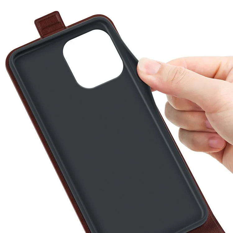 For iPhone 16 Pro Case Crazy Horse Texture Vertical Flip Leather Phone Cover