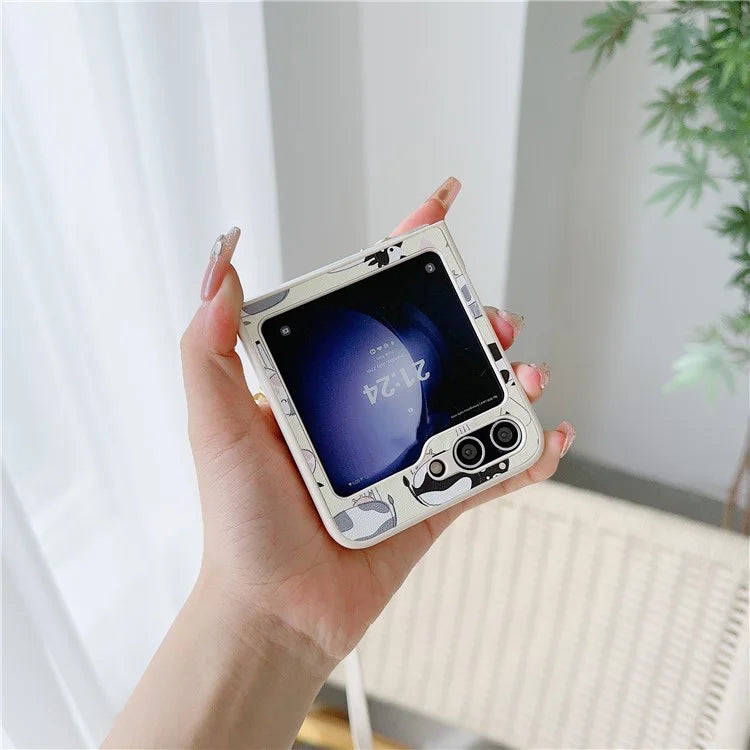 For Samsung Galaxy Z Flip5 5G Folding Phone Case Cartoon Pattern Leather+PC Cover with Long Strap Cow