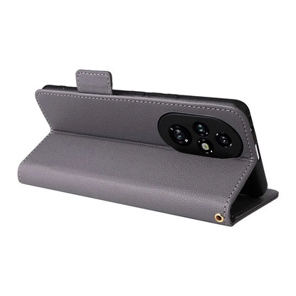 For Honor 200 Pro 5G Case Litchi Texture Horizontal Flip Leather Phone Cover with Wrist Strap