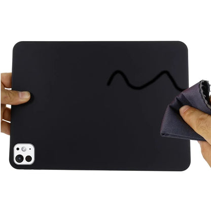 For iPad Pro 11 (2024) Case Liquid Silicone Anti-Scratch Tablet Cover