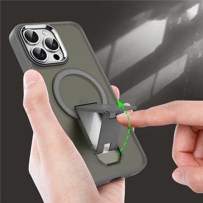 For iPhone 15 Pro Max Magnetic Case PC+TPU Kickstand Shockproof Phone Cover