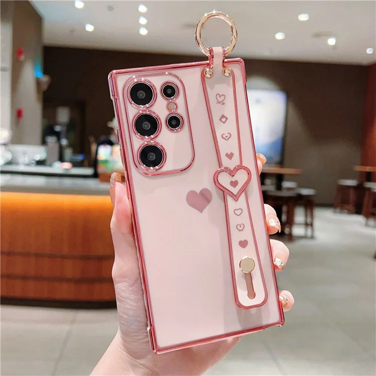 For Samsung Galaxy S22 Ultra 5G Case Love Heart Pattern TPU Phone Cover Wristband Finger Holder