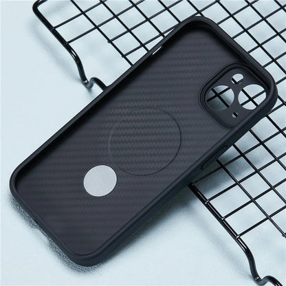 For iPhone 15 Case TPU+PC Carbon Fiber Texture Phone Cover with Rotatable Magnetic Kickstand