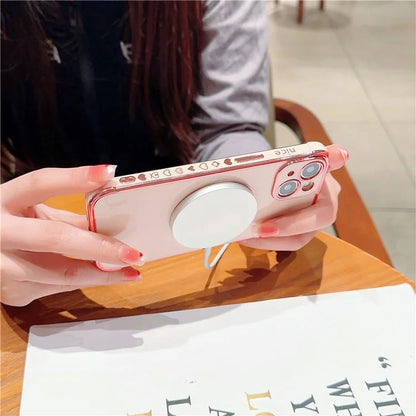 For iPhone 13 Magnetic Case Love Heart Pattern TPU Anti-Scratch Phone Cover Electroplating Edge