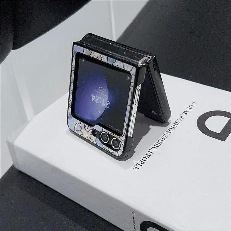 For Samsung Galaxy Z Flip6 5G Case Leather + PC Protective Phone Cover Lacquered Pattern