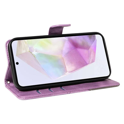 For Samsung Galaxy A35 5G Case Magnetic Clasp Leather Phone Cover Imprinted Geometric Line