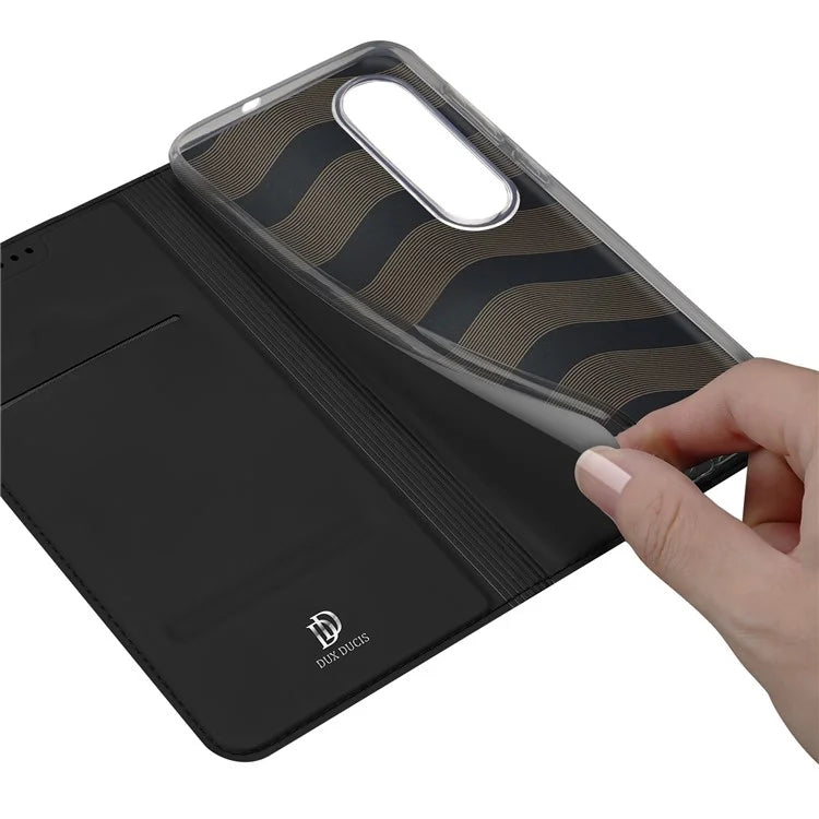 DUX DUCIS Skin Pro Series For OnePlus Nord CE4 Lite 5G / Oppo K12x 5G (China) Case Leather Cover Card Holder
