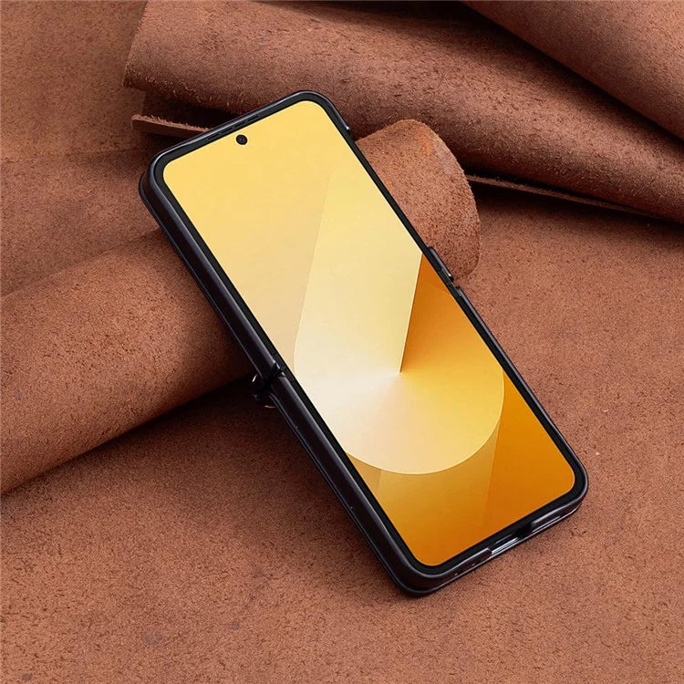For Samsung Galaxy Z Flip6 5G  /  Z Flip5 5G Leather Back Case Rhombus Phone Cover with Shoulder Strap