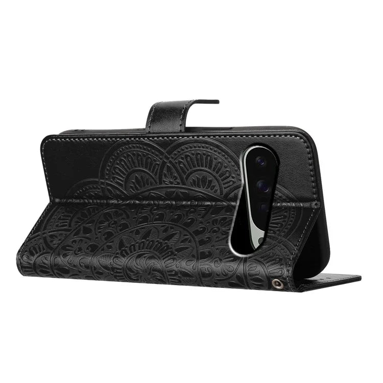For Google Pixel 9 Pro  /  Pixel 9 Leather Case with Card Slots Mandala Pattern Phone Cover Stand
