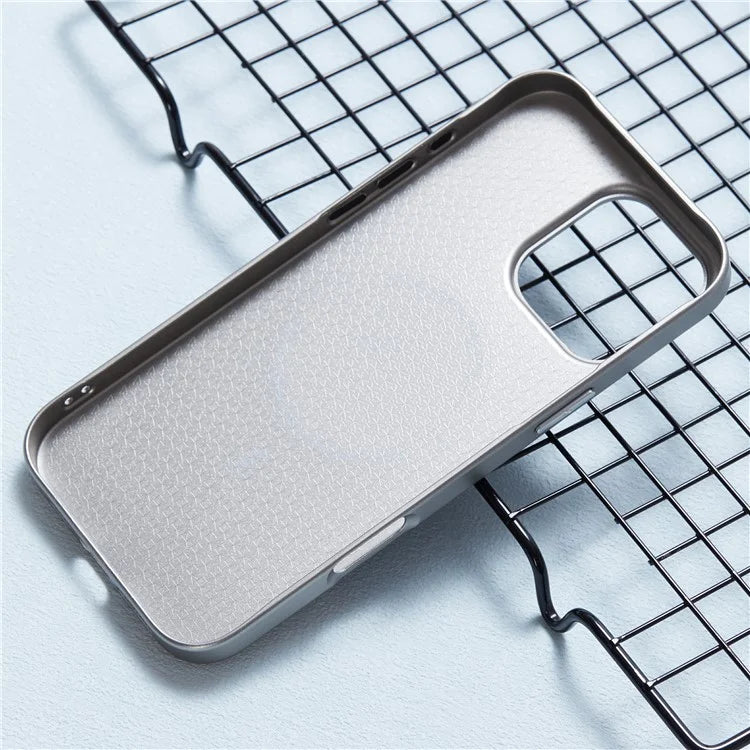 X-LEVEL For iPhone 16 Pro Max Magnetic Case Hard PC Phone Cover Carbon Nano-Fiber Texture