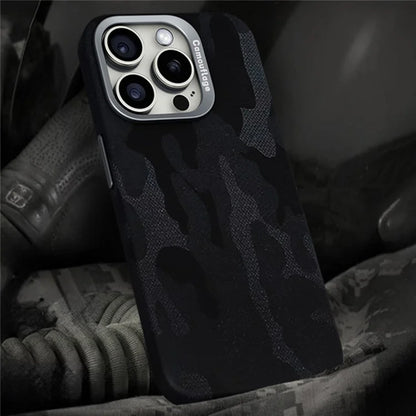 For iPhone 16 Pro Magnetic Case Camouflage Pattern Shockproof PC+PU Phone Cover