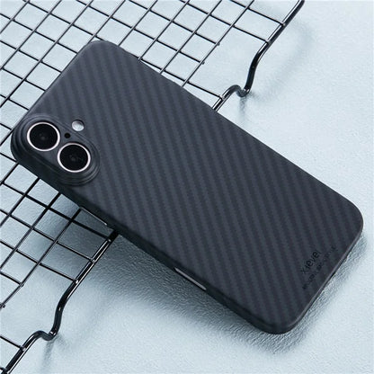 X-LEVEL For iPhone 16 Magnetic Case Ultra-Thin PC Hard Phone Cover Carbon Fiber Texture - Black
