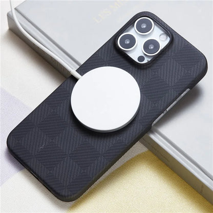 For iPhone 16 Pro Case Scratch Proof Aramid Fiber Magnetic Phone Cover (Big Lens Hole)