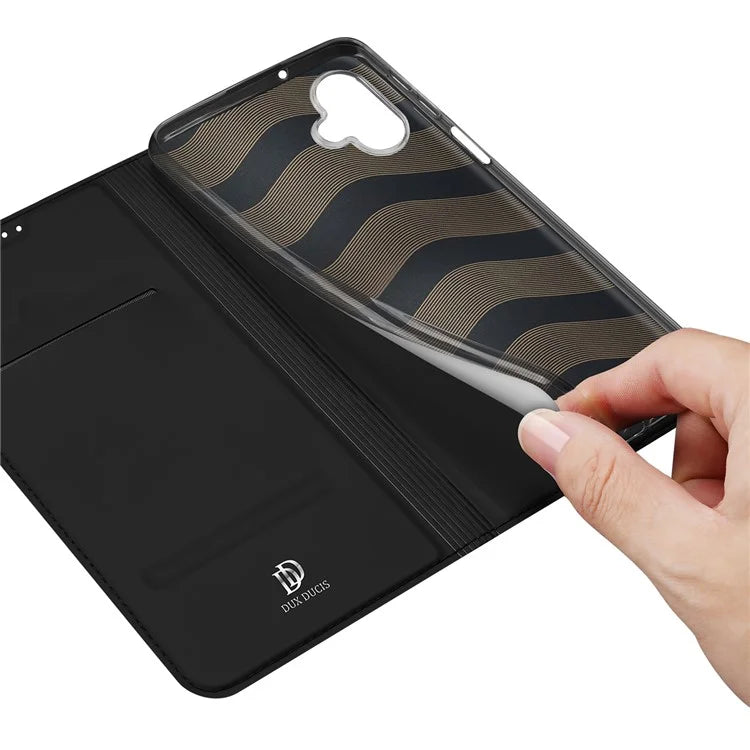 DUX DUCIS Skin Pro Series For Samsung Galaxy A06 Case Leather Cover Card Holder