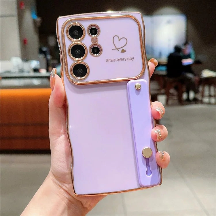 For Samsung Galaxy S23 Ultra Case Love Heart Electroplated TPU Phone Cover with Wrist Strap Kickstand