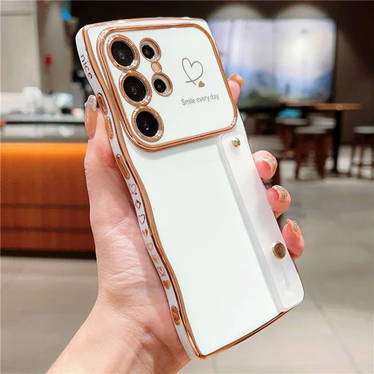 For Samsung Galaxy S23 Ultra Case Love Heart Electroplated TPU Phone Cover with Wrist Strap Kickstand