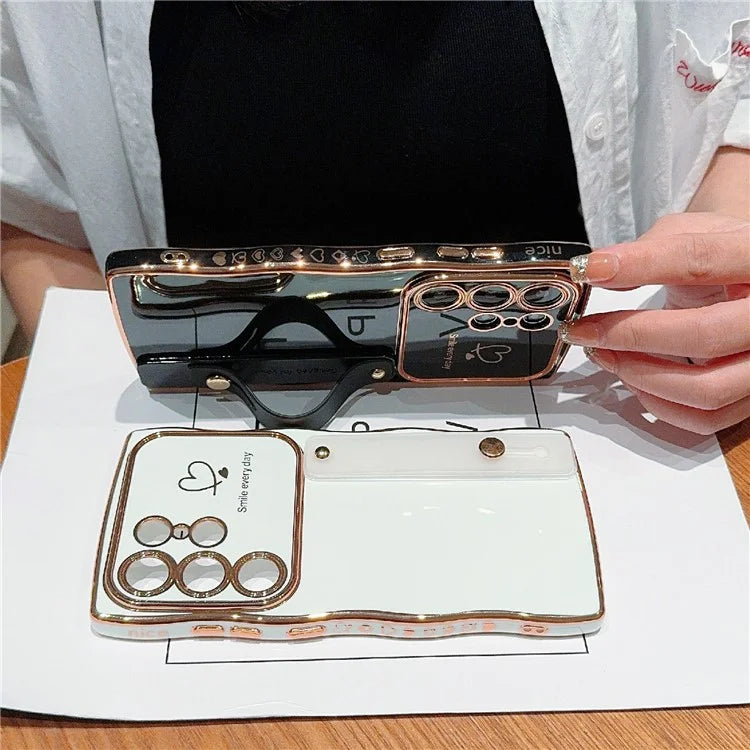 For Samsung Galaxy S23 Ultra Case Love Heart Electroplated TPU Phone Cover with Wrist Strap Kickstand