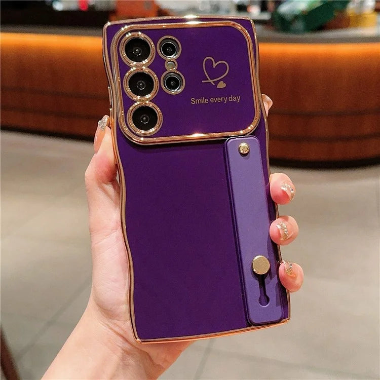 For Samsung Galaxy S23 Ultra Case Love Heart Electroplated TPU Phone Cover with Wrist Strap Kickstand
