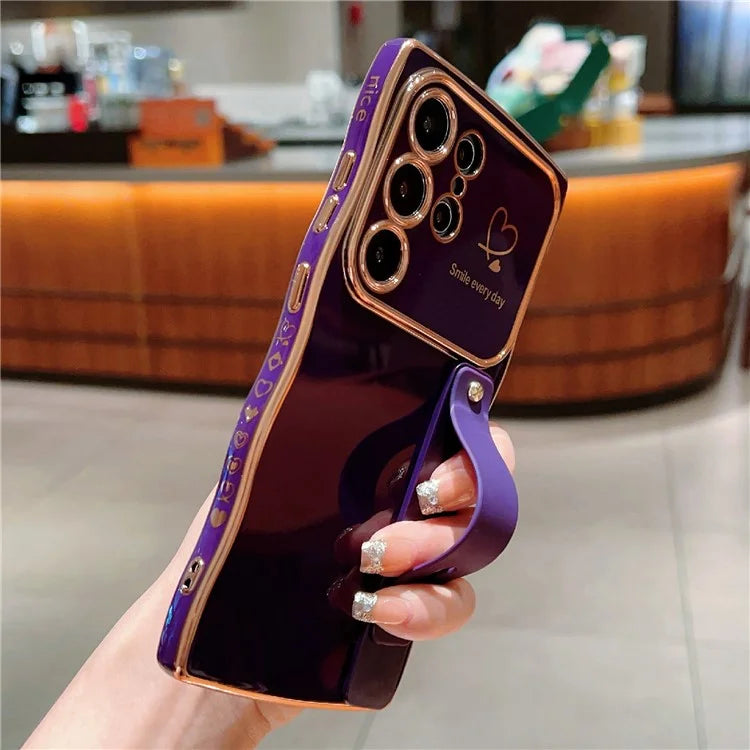 For Samsung Galaxy S23 Ultra Case Love Heart Electroplated TPU Phone Cover with Wrist Strap Kickstand