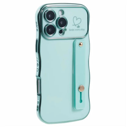 For iPhone 16 Pro Max Case Love Heart Electroplated TPU Phone Cover with Wrist Strap Kickstand