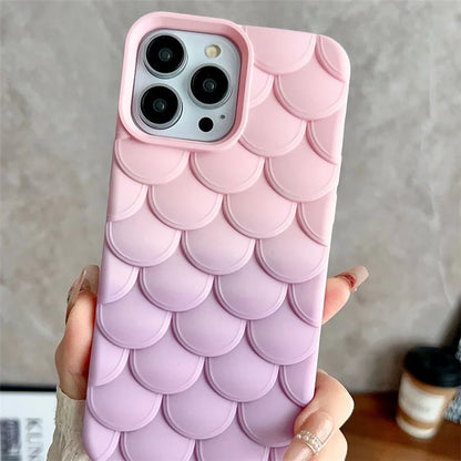 For iPhone 15 Pro Max Case 3D Fish Scale Gradient Anti-drop TPU Phone Cover / Purple
