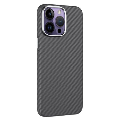 GKK For iPhone 15 Pro Magnetic Phone Case Carbon Fiber Texture PC Back Cover