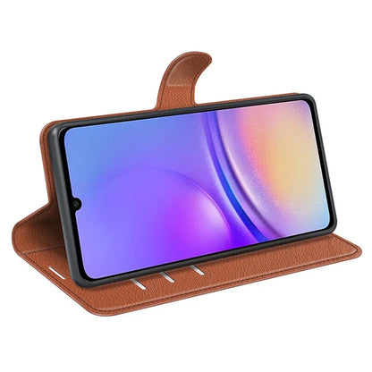 For Samsung Galaxy A05 4G Case Litchi Texture Folding Stand Leather Phone Shell